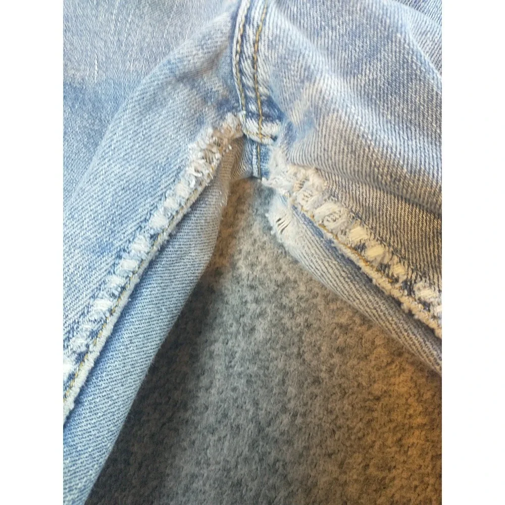 Levis 550 Relaxed Fit Mens Light Wash Blue Denim Jeans W36 L29 Vintage Style